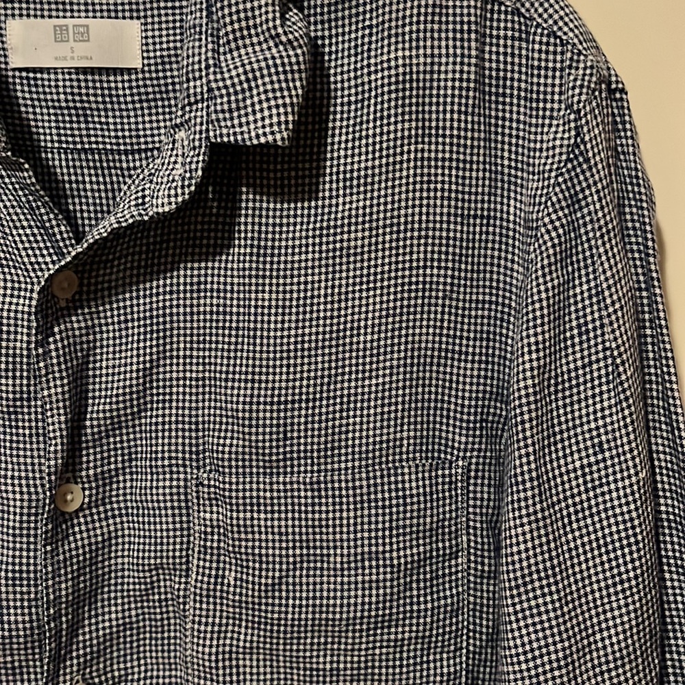 Uniqlo men’s linen shirt, small blue checks, size S